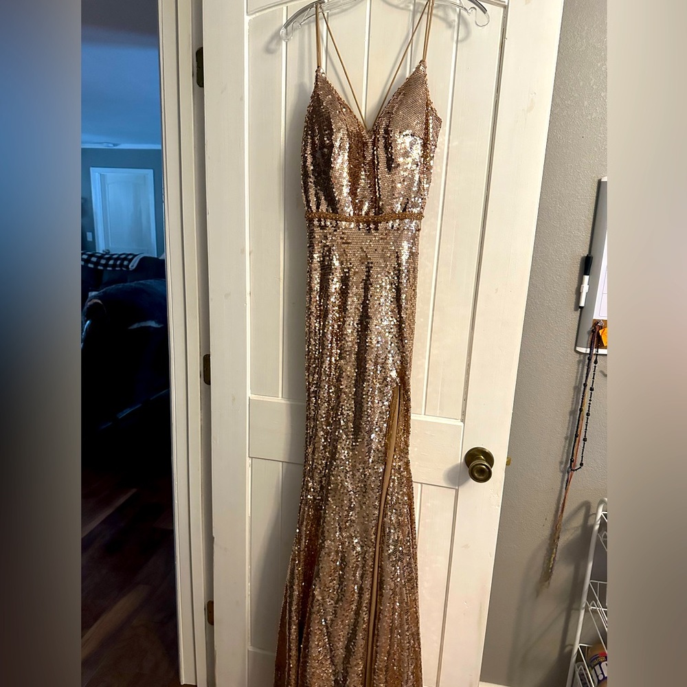 PROM DRESS